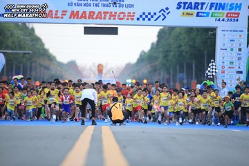 BINH DUONG NEW CITY HALF MARATHON 2024 - Ảnh #1728826