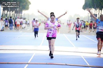 BINH DUONG NEW CITY HALF MARATHON 2024 - Ảnh #1763601