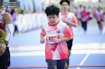 BINH DUONG NEW CITY HALF MARATHON 2024 - Ảnh #1758716