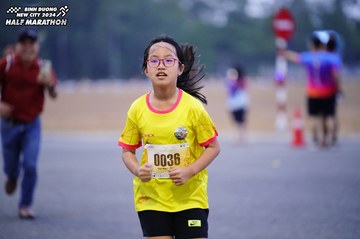 BINH DUONG NEW CITY HALF MARATHON 2024 - Ảnh #1725279