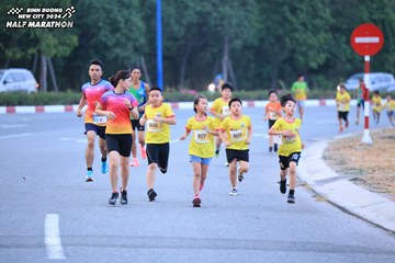 BINH DUONG NEW CITY HALF MARATHON 2024 - Ảnh #1726316