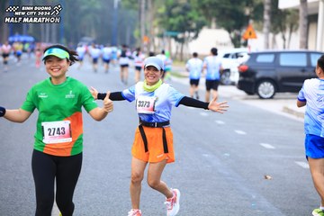BINH DUONG NEW CITY HALF MARATHON 2024 - Ảnh #1756022