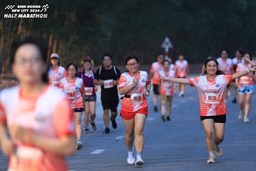 BINH DUONG NEW CITY HALF MARATHON 2024 - Ảnh #1772594