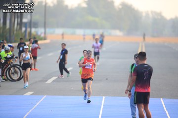 BINH DUONG NEW CITY HALF MARATHON 2024 - Ảnh #1740273