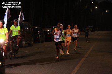 BINH DUONG NEW CITY HALF MARATHON 2024 - Ảnh #1739774