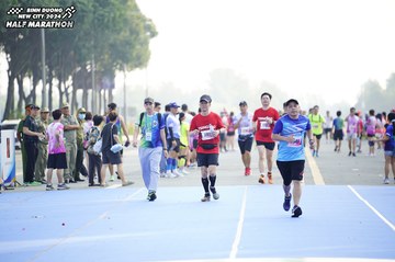 BINH DUONG NEW CITY HALF MARATHON 2024 - Ảnh #1760953