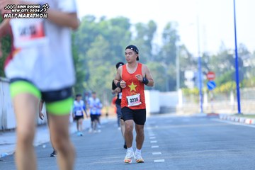 BINH DUONG NEW CITY HALF MARATHON 2024 - Ảnh #1768480