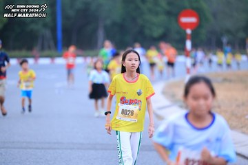 BINH DUONG NEW CITY HALF MARATHON 2024 - Ảnh #1726499