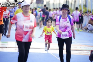 BINH DUONG NEW CITY HALF MARATHON 2024 - Ảnh #1769896