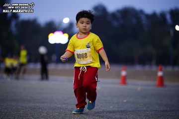 BINH DUONG NEW CITY HALF MARATHON 2024 - Ảnh #1725966