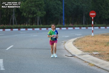 BINH DUONG NEW CITY HALF MARATHON 2024 - Ảnh #1734580