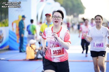 BINH DUONG NEW CITY HALF MARATHON 2024 - Ảnh #1767305