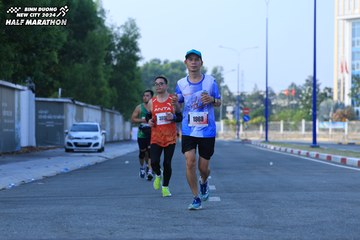 BINH DUONG NEW CITY HALF MARATHON 2024 - Ảnh #1764286