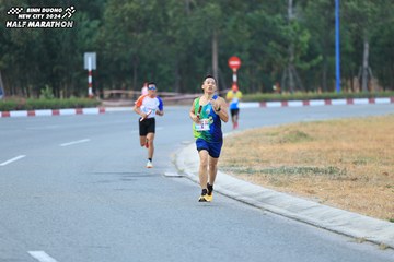 BINH DUONG NEW CITY HALF MARATHON 2024 - Ảnh #1735302