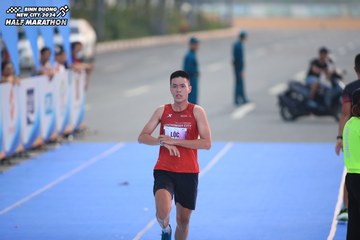 BINH DUONG NEW CITY HALF MARATHON 2024 - Ảnh #1738537