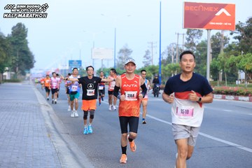 BINH DUONG NEW CITY HALF MARATHON 2024 - Ảnh #1770798