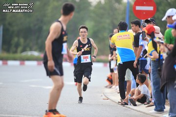 BINH DUONG NEW CITY HALF MARATHON 2024 - Ảnh #1736466