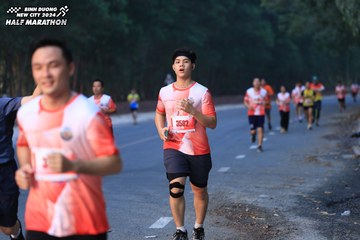 BINH DUONG NEW CITY HALF MARATHON 2024 - Ảnh #1750195
