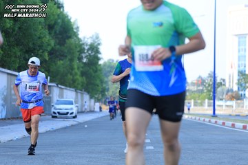 BINH DUONG NEW CITY HALF MARATHON 2024 - Ảnh #1766496