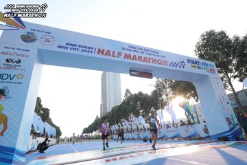 BINH DUONG NEW CITY HALF MARATHON 2024 - Ảnh #1820109