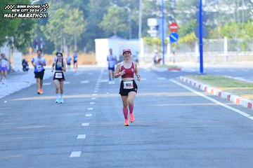 BINH DUONG NEW CITY HALF MARATHON 2024 - Ảnh #1770962