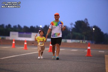 BINH DUONG NEW CITY HALF MARATHON 2024 - Ảnh #1728496