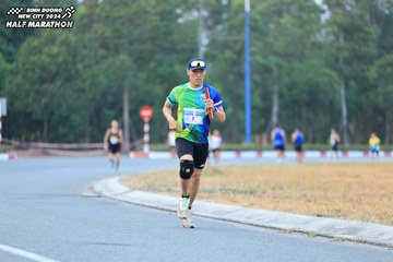 BINH DUONG NEW CITY HALF MARATHON 2024 - Ảnh #1735678