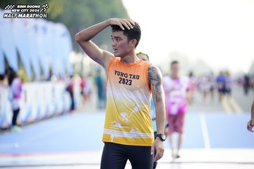 BINH DUONG NEW CITY HALF MARATHON 2024 - Ảnh #1759754