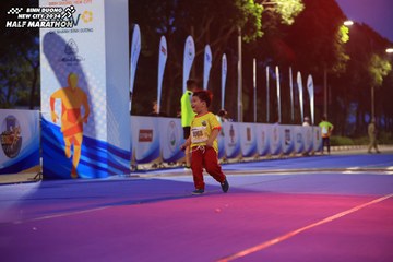 BINH DUONG NEW CITY HALF MARATHON 2024 - Ảnh #1729368
