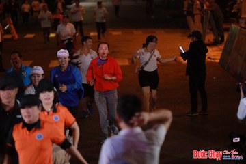 BƯỚC CHẠY CHÀO XUÂN THÀNH PHỐ QUẢNG NGÃI 2024 - Ảnh #1240220