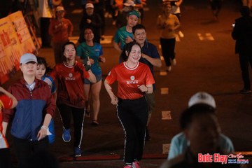 BƯỚC CHẠY CHÀO XUÂN THÀNH PHỐ QUẢNG NGÃI 2024 - Ảnh #1240150