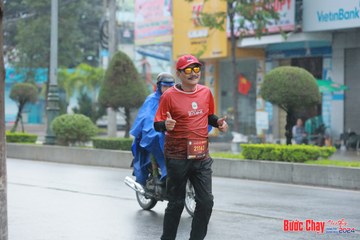 BƯỚC CHẠY CHÀO XUÂN THÀNH PHỐ QUẢNG NGÃI 2024 - Ảnh #1237355