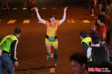 BƯỚC CHẠY CHÀO XUÂN THÀNH PHỐ QUẢNG NGÃI 2024 - Ảnh #1242132