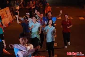 BƯỚC CHẠY CHÀO XUÂN THÀNH PHỐ QUẢNG NGÃI 2024 - Ảnh #1239896
