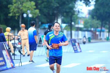 BƯỚC CHẠY CHÀO XUÂN THÀNH PHỐ QUẢNG NGÃI 2024 - Ảnh #1232389