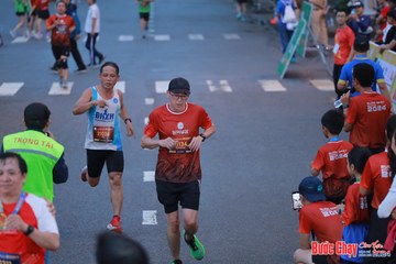 BƯỚC CHẠY CHÀO XUÂN THÀNH PHỐ QUẢNG NGÃI 2024 - Ảnh #1251059
