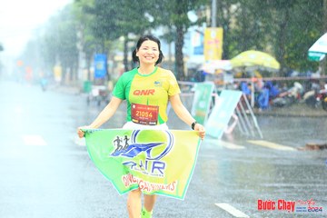 BƯỚC CHẠY CHÀO XUÂN THÀNH PHỐ QUẢNG NGÃI 2024 - Ảnh #1238495
