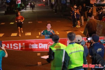BƯỚC CHẠY CHÀO XUÂN THÀNH PHỐ QUẢNG NGÃI 2024 - Ảnh #1242785