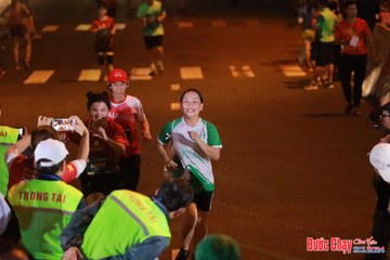 BƯỚC CHẠY CHÀO XUÂN THÀNH PHỐ QUẢNG NGÃI 2024 - Ảnh #1248279
