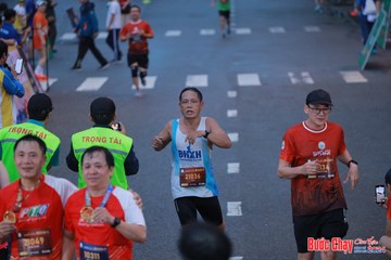 BƯỚC CHẠY CHÀO XUÂN THÀNH PHỐ QUẢNG NGÃI 2024 - Ảnh #1251061