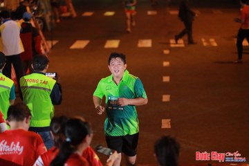 BƯỚC CHẠY CHÀO XUÂN THÀNH PHỐ QUẢNG NGÃI 2024 - Ảnh #1248706