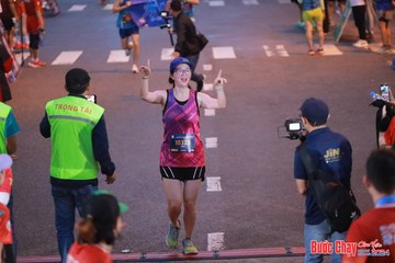 BƯỚC CHẠY CHÀO XUÂN THÀNH PHỐ QUẢNG NGÃI 2024 - Ảnh #1250122