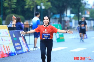 BƯỚC CHẠY CHÀO XUÂN THÀNH PHỐ QUẢNG NGÃI 2024 - Ảnh #1232187