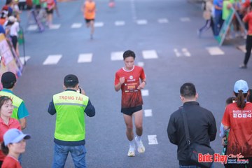 BƯỚC CHẠY CHÀO XUÂN THÀNH PHỐ QUẢNG NGÃI 2024 - Ảnh #1220533