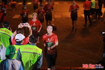 BƯỚC CHẠY CHÀO XUÂN THÀNH PHỐ QUẢNG NGÃI 2024 - Ảnh #1252479