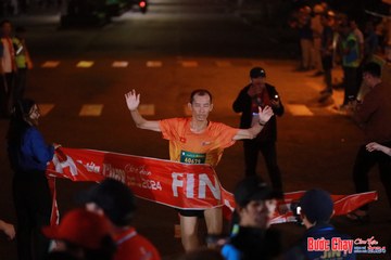 BƯỚC CHẠY CHÀO XUÂN THÀNH PHỐ QUẢNG NGÃI 2024 - Ảnh #1240578