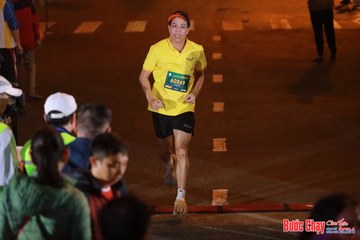 BƯỚC CHẠY CHÀO XUÂN THÀNH PHỐ QUẢNG NGÃI 2024 - Ảnh #1245600