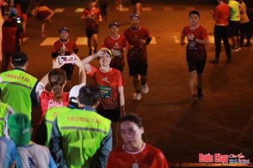 BƯỚC CHẠY CHÀO XUÂN THÀNH PHỐ QUẢNG NGÃI 2024 - Ảnh #1248081