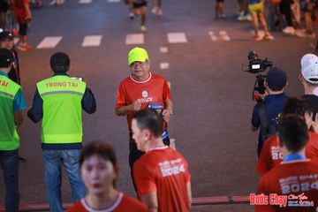BƯỚC CHẠY CHÀO XUÂN THÀNH PHỐ QUẢNG NGÃI 2024 - Ảnh #1250055