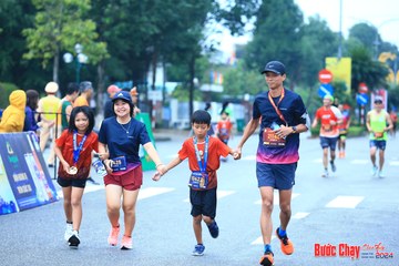 BƯỚC CHẠY CHÀO XUÂN THÀNH PHỐ QUẢNG NGÃI 2024 - Ảnh #1231361